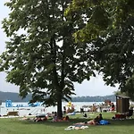 Happy Camp Mobile Homes In Balatontourist Fuered & Kemping 2*