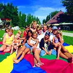 Kemping Happy Camp Mobile Homes In Balatontourist Fuered & Balatonfüred