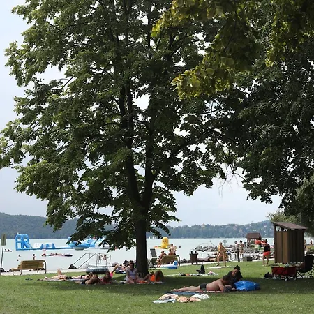 Happy Camp Mobile Homes In Balatontourist Fuered & Camping 2*
